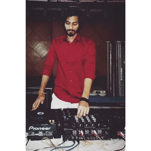 DJ Xaveir’s avatar