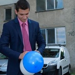 Антон Стайков