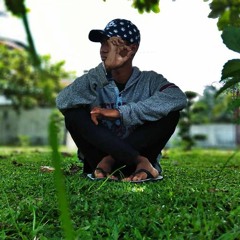Bee R