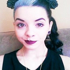 Lilly Hanscom