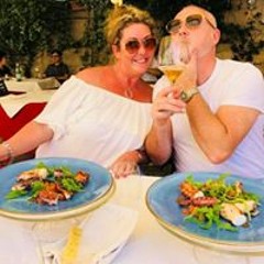 Victoria Zsigmond-Dean