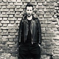 Leon Dv