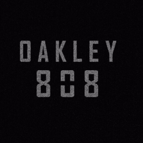 Oakley 808’s avatar