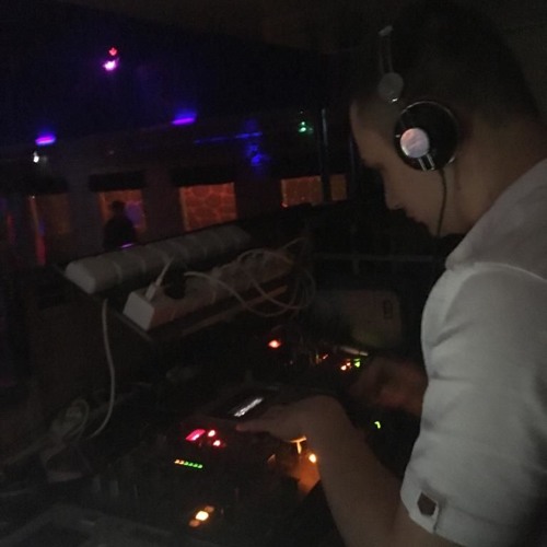 Waks In House Mix 4