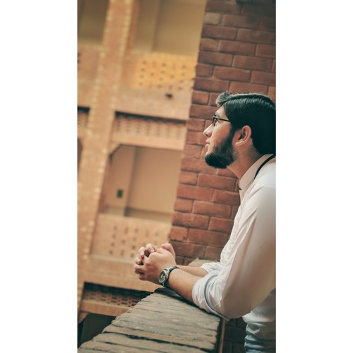 Kaliyan Zulfan Wala