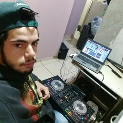 Dj Dione