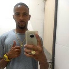 Vitor Gonçalves