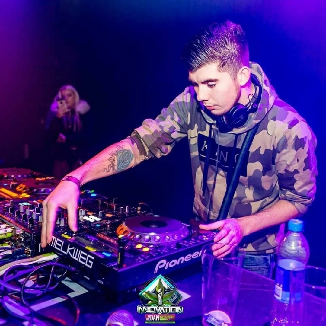Stream Kritical music | Listen to songs, albums, playlists for