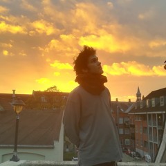 Tutti Frutti Gutti Fruits and the Five Bananas