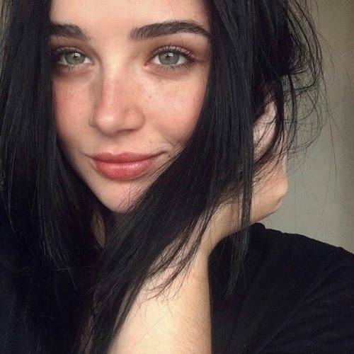 Lauren Whiting’s avatar