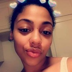 Kimberly Cruz