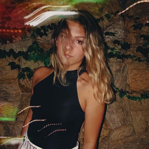 Nina Miranda’s avatar