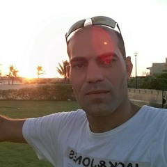 عمر دباب