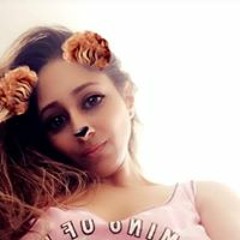 Kosovan Chick Emandina