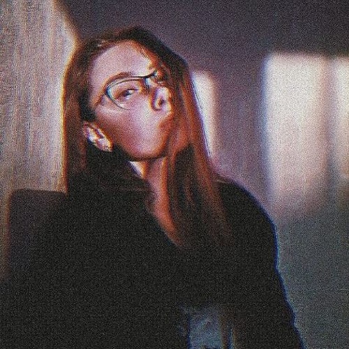 Alina Karamich’s avatar