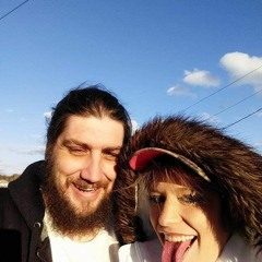 Dee7"thefatbeardednerd"