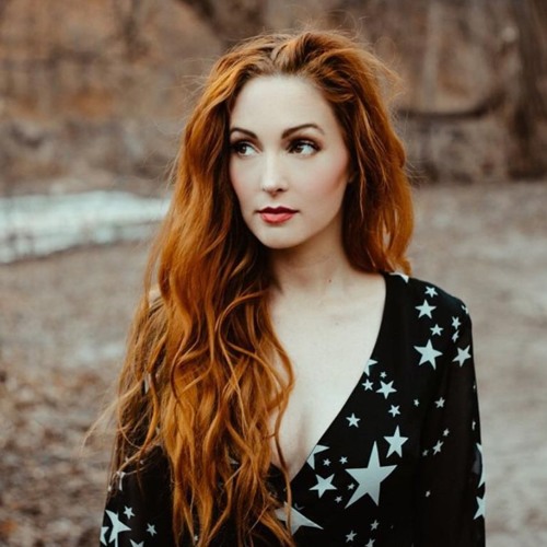 Nicole Simone’s avatar