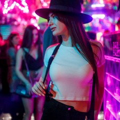 ＰＬＵＺＨＮＩＫＯＶＡ８