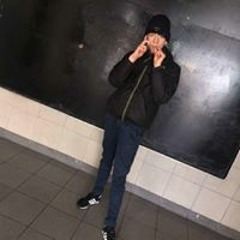 Olly Weetabiz Hargreaves