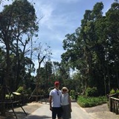 Vinh Bom