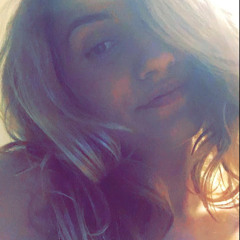 Alinne Melo