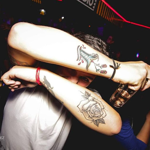 COMO ME DUELE VS BASSLINE (ROBADA A MDMD)