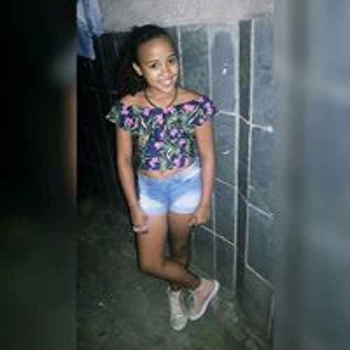 Ana Clara’s avatar