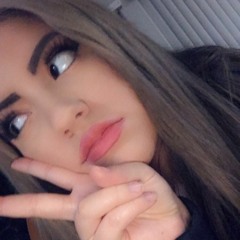 desireebrookee