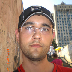 Максим Попович