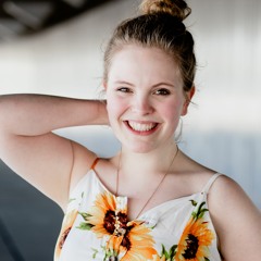 Julia Jamie Sparrow