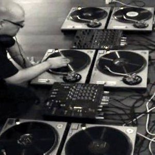 Stefano Greppi feat. Niconote - Living In A Video (DJ Sasha edit)