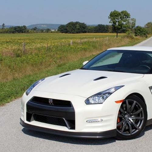 Nissan GTR 35 stock