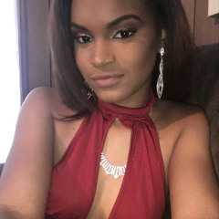 Nayetiyanna Holloman