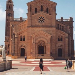 Roxane Riahi Dehkordi