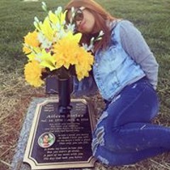 Štæ Łëën Sëlåis