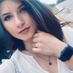 Julia Roy