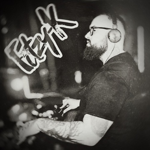 Fitzy-K Makina Showcase.