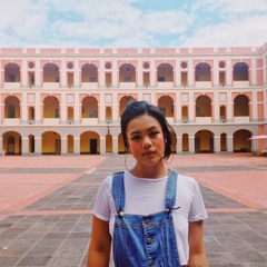 Erin Lustria (Official)