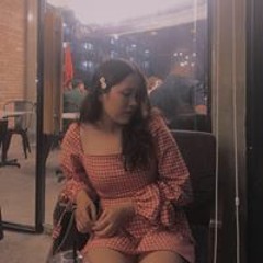 Ngân Bùi