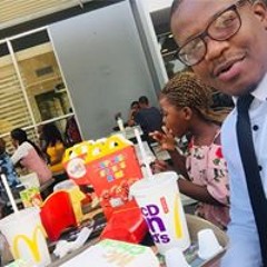 Raymond SirRay Mahole