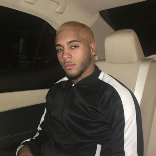 Stream moonlight by Zay | Listen online for free on SoundCloud