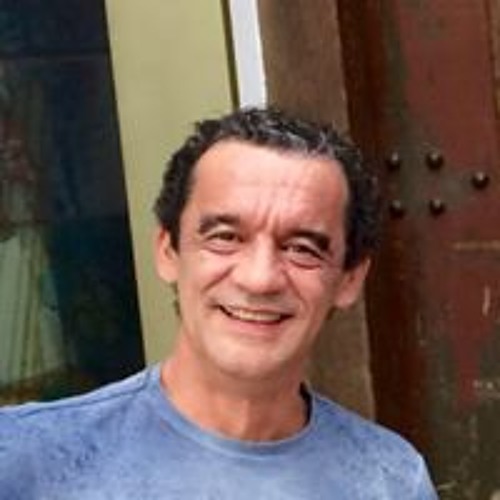 Vinicius Alzamora’s avatar
