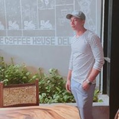 Phụng Ali