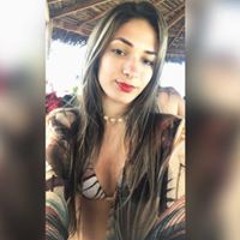 Nanda Costa