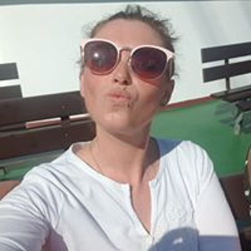 Julia Magel’s avatar