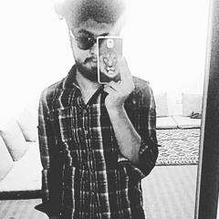 IHTISHAM SHAKOOR(DOCTOR i)