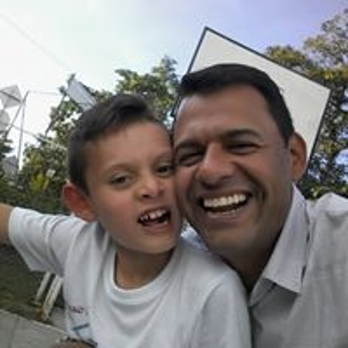 Julián Ortiz’s avatar