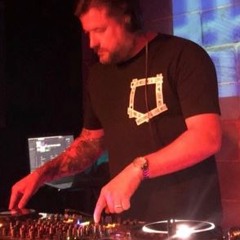 DJ Danno