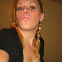 everyone.loves.brooke