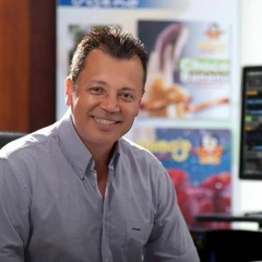 Locutor Guillermo Montoya